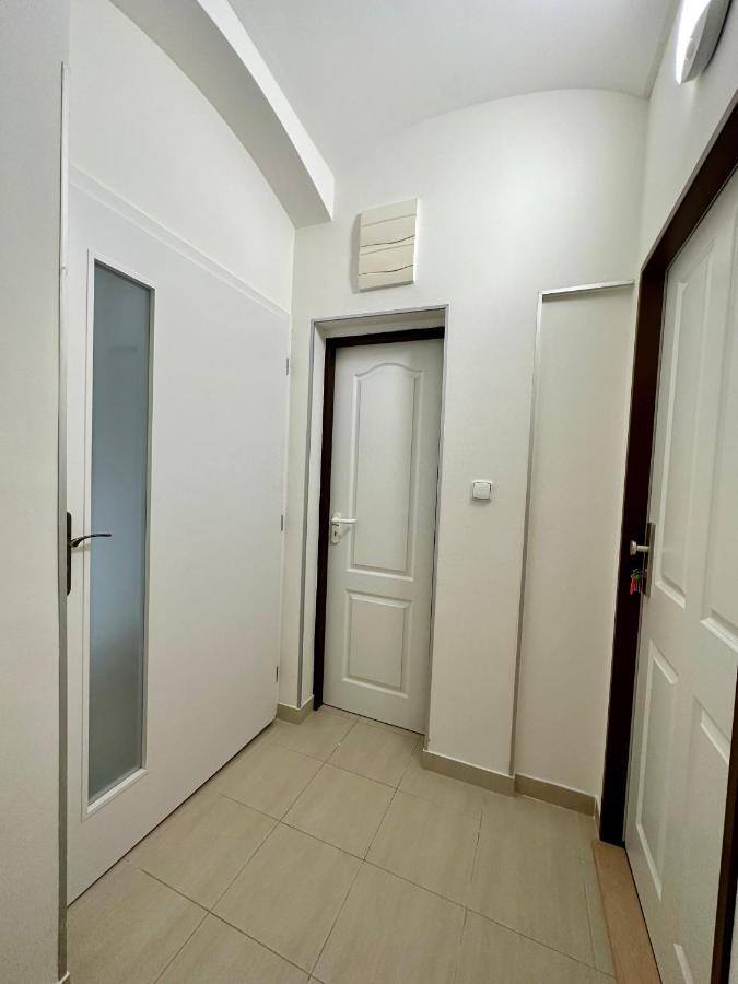 Tuan Long Apartments Jachymov Luaran gambar